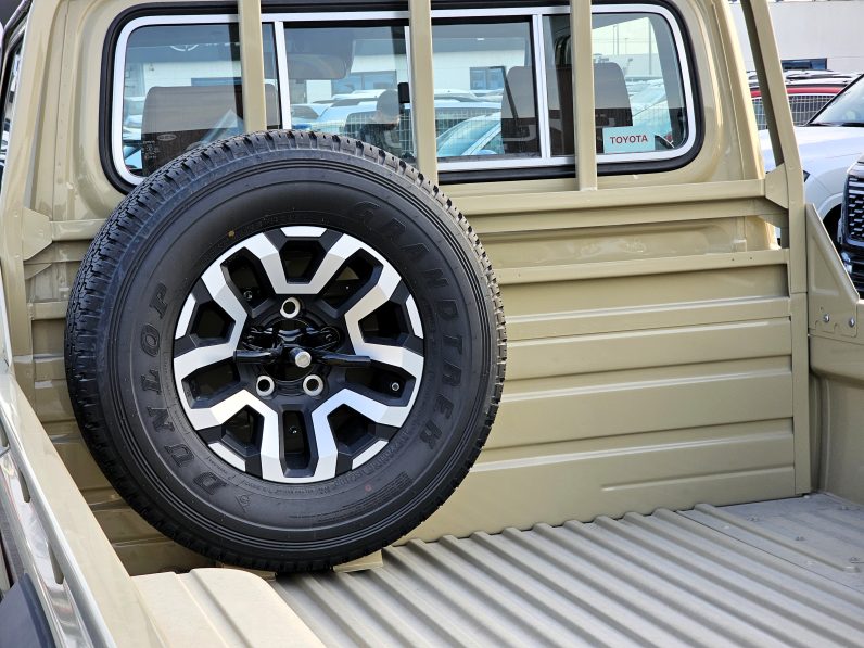 TOYOTA LC79 SINGLE CABIN DIESEL Z AUTO 2.8 V6 – 2025 MODEL – BEIGE INSIDE TAN 