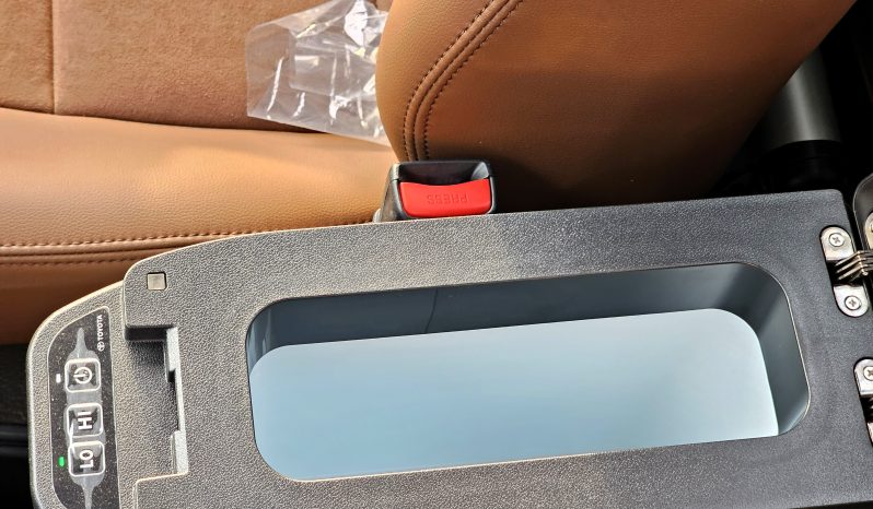 
								TOYOTA LC79 SINGLE CABIN DIESEL Z AUTO 2.8 V6 – 2025 MODEL – WHITE INSIDE TAN  full									