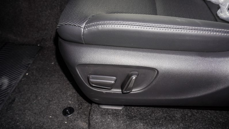 TOYOTA PRADO 2.7 TXL LIMITED – BLACK