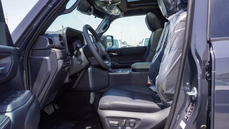 TOYOTA PRADO DIESEL 2.8T ADVENTURE – SUNROOF – BLACK INSIDE BLACK