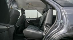 
										TOYOTA FORTUNER DIESEL 2.4 – COMFORT – GRAY INSIDE BLACK full									