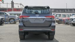 
										TOYOTA FORTUNER DIESEL 2.4 – COMFORT – GRAY INSIDE BLACK full									