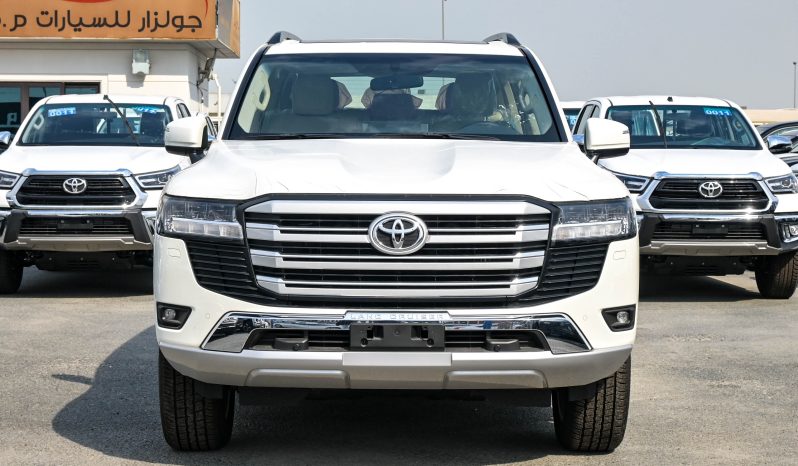 
								Toyota Land Cruiser LC300 GXR 4.0L V6 Petrol full									