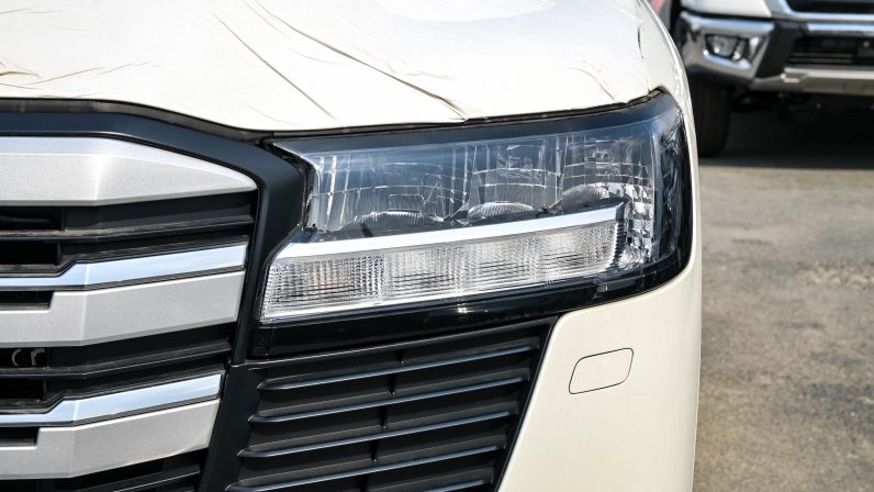 Toyota Land Cruiser LC300 GXR 4.0L V6 Petrol