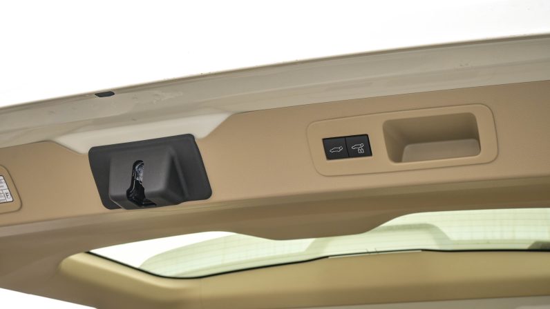 Toyota Land Cruiser LC300 GXR 4.0L V6 Petrol