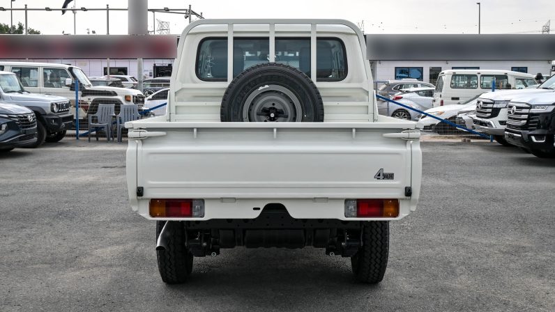 TOYOTA LC79 4.2 DC – MT – DIESEL –  STANDARD
