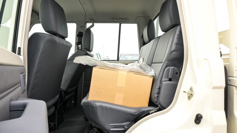 TOYOTA LC79 4.2 DC – MT – DIESEL –  STANDARD