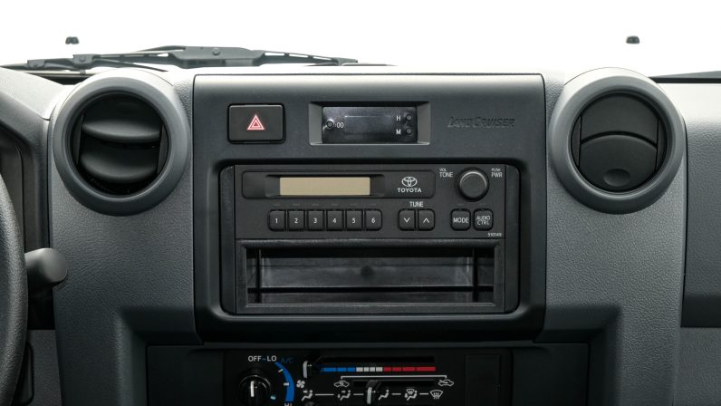 TOYOTA LC79 4.2 DC – MT – DIESEL –  STANDARD