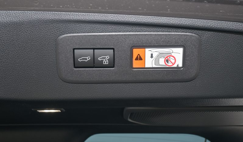 
								TOYOTA PRADO DIESEL 2.8T ADVENTURE – SUNROOF – BROWN INSIDE BLACK full									