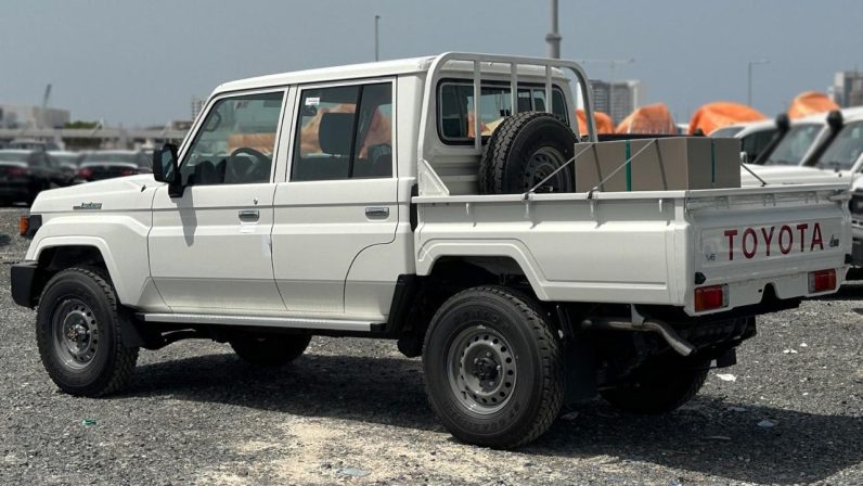 TOYOTA LC79 4.2 DC – MT – DIESEL – DIFF LOCK