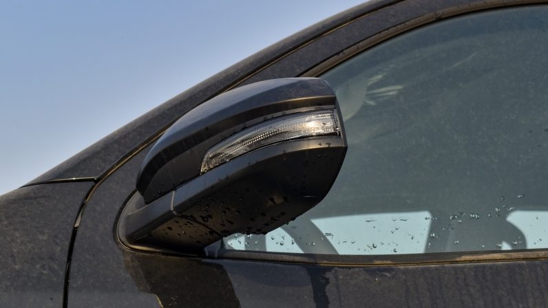 TOYOTA HILUX DIESEL 2.4 – COMFORT WIDE CABIN – BLACK