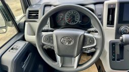 
										TOYOTA HIACE HIGHROOF PETROL AUTO 3.5 – AL FUTAIM – 2025 MODEL -WHITE full									