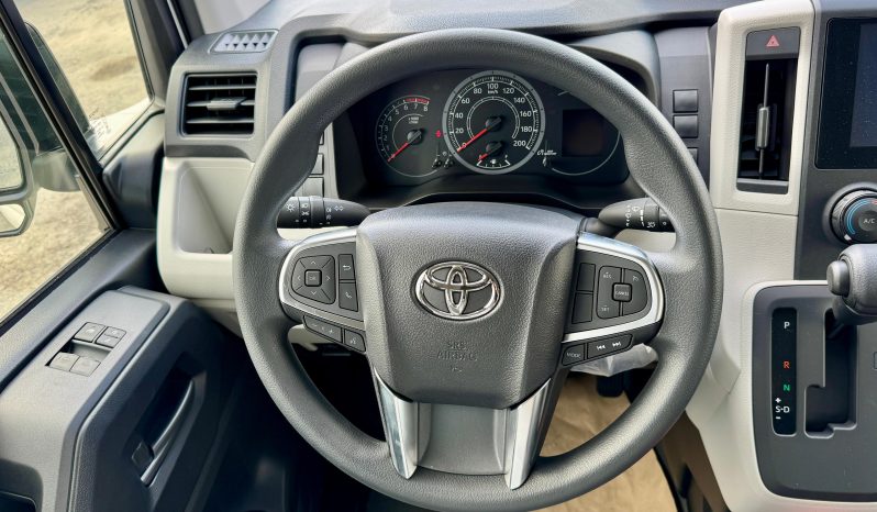 
								TOYOTA HIACE HIGHROOF PETROL AUTO 3.5 – AL FUTAIM – 2025 MODEL -WHITE full									