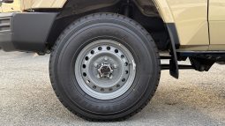 
										TOYOTA LC78 PETROL 4.0 – BASIC – MT – PW – 2025 MODEL  – BEIGE INSIDE GREY full									