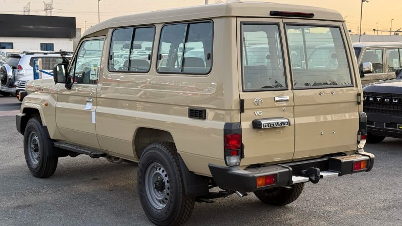 TOYOTA LC78 PETROL 4.0 – BASIC – MT – PW – 2025 MODEL  – BEIGE INSIDE GREY
