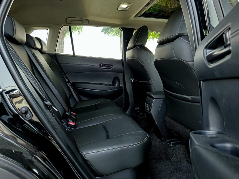 TOYOTA COROLLA CROSS 2.0L ELITE PLUS – FULL – 2025 – BLACK INSIDE BLACK 