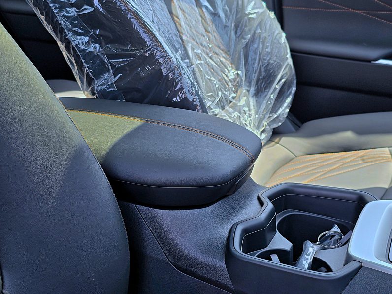 TOYOTA RAV4 PETROL 2.0L – FULL OPTIONS – 4X2 – 2025 MODEL – WHITE INSIDE BLACK 