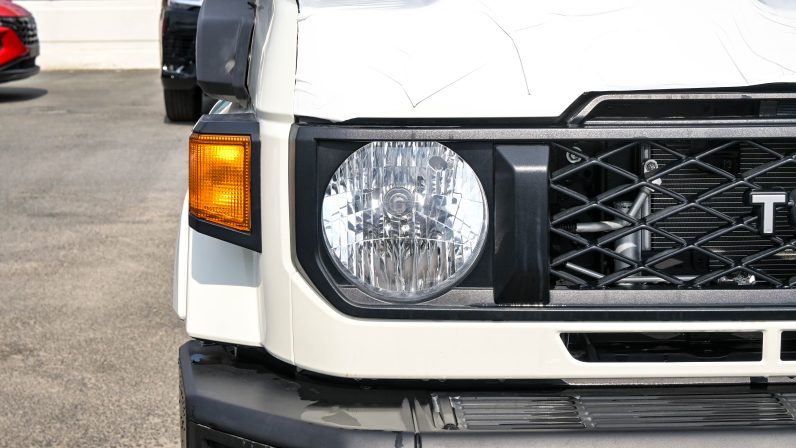 TOYOTA LC78 – 4.2L Diesel – Standard Trim – MT