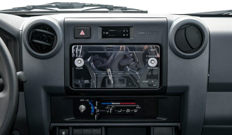 
								TOYOTA LC78 – 4.2L Diesel – Standard Trim – MT full									