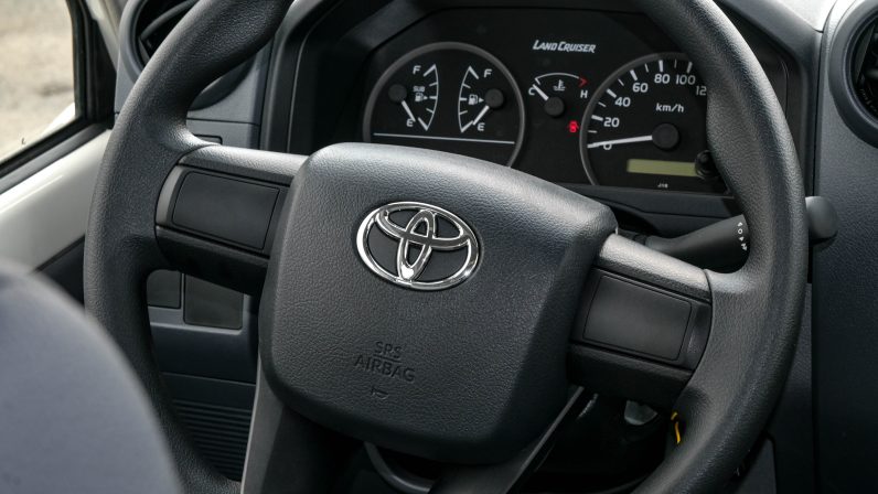 TOYOTA LC78 – 4.2L Diesel – Standard Trim – MT