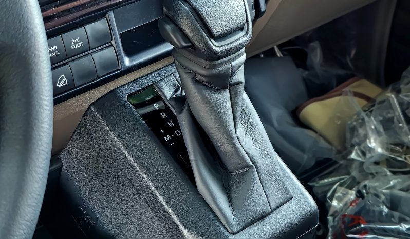 
								TOYOTA LC79 PETROL DOUBLE CABIN 4.0 – FULL OPTIONS – AT – 2025 – BEIGE – OMANI full									