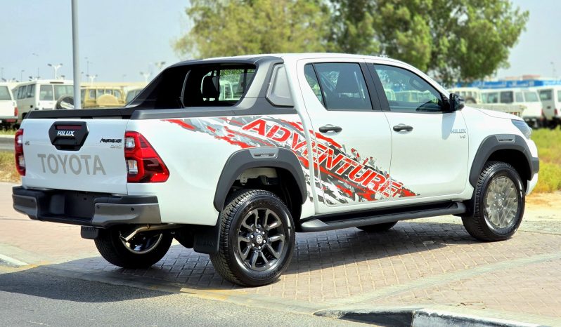 
								HILUX ADVENTURE PETROL 4.0L – FULL WITH COMPRESSOR – WHITE INSIDE BLACK – OMANI full									