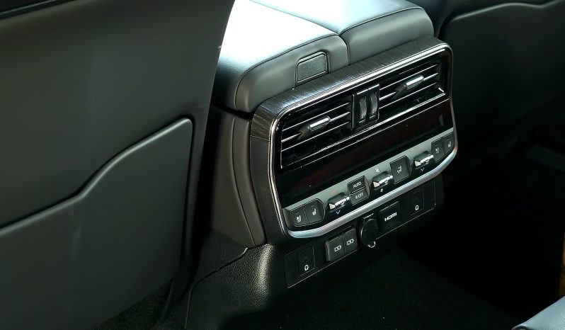 
								TOYOTA LC300 PETROL 3.5L VXR – Z – RADAR – FULLY LOADED – 2025 MODEL – BLACK INSIDE BLACK/RED – OMANI full									