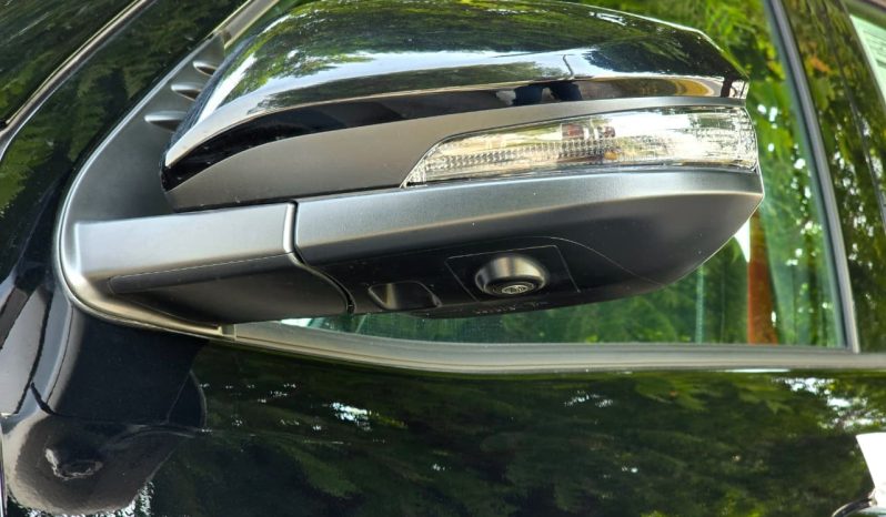 
								TOYOTA HILUX GR -S PETROL 4.0 – DIGITAL MIRROR – FULL OPTIONS – 2025 MODEL – BLACK INSIDE BLACK – OMANI full									