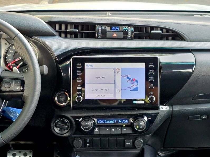 TOYOTA HILUX GR -S PETROL 4.0 – DIGITAL MIRROR – FULL OPTIONS – 2025 MODEL – BLACK INSIDE BLACK – OMANI