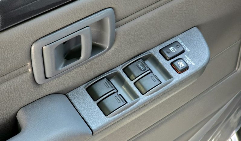 
								LC79 DC PETROL 4.0 AT – DIFF LOCK – STD – 2025 MODEL – GRAY INSIDE GRAY – OMANI full									