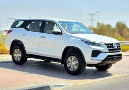 TOYOTA FORTUNER PETROL 2.7 – MANUAL A.C – ALLOY WHEELS – 2025 MODEL – WHITE INSIDE BROWN – YEMEN SPECS