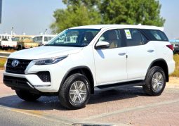 
										TOYOTA FORTUNER PETROL 2.7 – MANUAL A.C – ALLOY WHEELS – 2025 MODEL – WHITE INSIDE BROWN – YEMEN SPECS full									