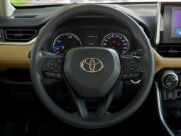 
										TOYOTA RAV4 2.5 HYBRID – XLE – G – MID OPTIONS – 2025 MODEL – BLACK INSIDE BEIGE – GCC SPECS full									