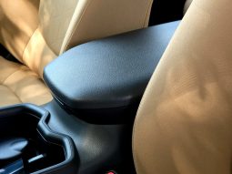 
										TOYOTA RAV4 2.5 HYBRID – XLE – G – MID OPTIONS – 2025 MODEL – WHITE INSIDE BEIGE – GCC SPECS full									