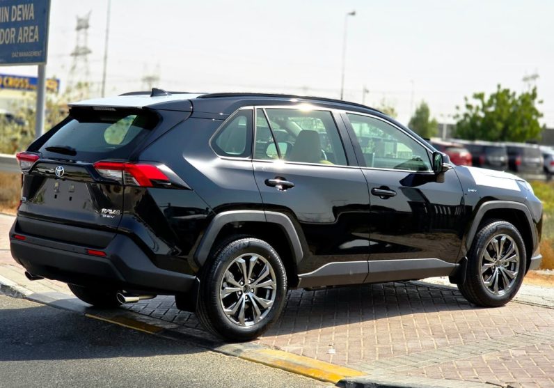 TOYOTA RAV4 2.5 HYBRID – XLE – G – MID OPTIONS – 2025 MODEL – BLACK INSIDE BEIGE – GCC SPECS