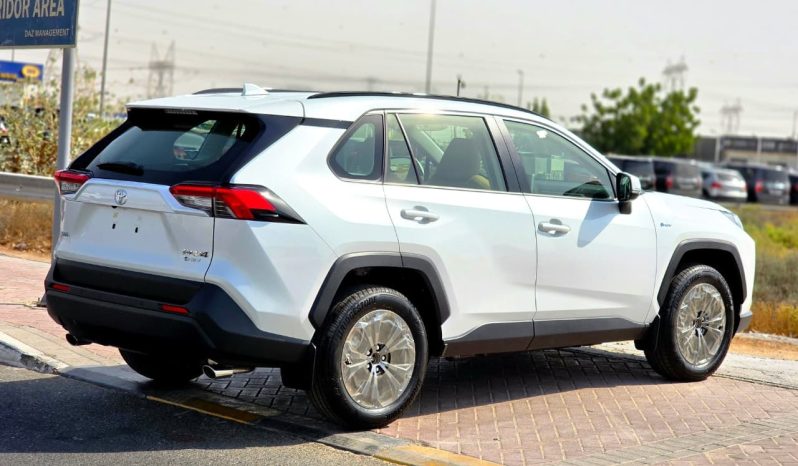 
								TOYOTA RAV4 2.5 HYBRID – XLE – G – MID OPTIONS – 2025 MODEL – WHITE INSIDE BEIGE – GCC SPECS full									