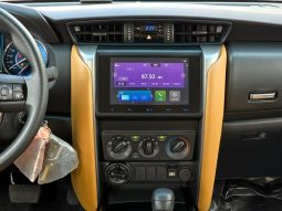 
										TOYOTA FORTUNER 2.4 DIESEL – STANDARD OPTIONS – 2025 MODEL – WHITE INSIDE BROWN – GCC SPECS full									