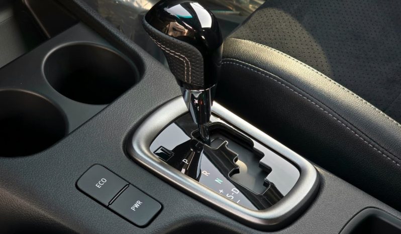 
								TOYOTA HILUX GR -S PETROL 4.0 – DIGITAL MIRROR – FULL OPTIONS – 2025 MODEL – WHITE INSIDE BLACK – GCC SPECS full									