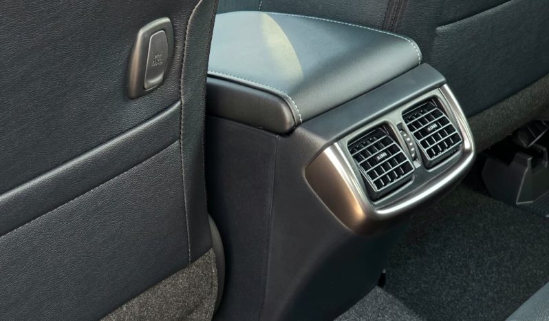 
								TOYOTA HILUX GR -S PETROL 4.0 – DIGITAL MIRROR – FULL OPTIONS – 2025 MODEL – WHITE INSIDE BLACK – GCC SPECS full									