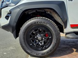 
										TOYOTA HILUX GR -S PETROL 4.0 – DIGITAL MIRROR – FULL OPTIONS – 2025 MODEL – WHITE INSIDE BLACK – GCC SPECS full									