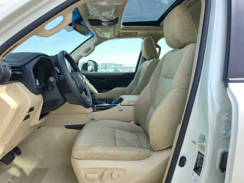 TOYOTA LC300 4.0L PETROL – GXR MID – SUNROOF – 18” A/W – 2025 MODEL – WHITE INSIDE BEIGE