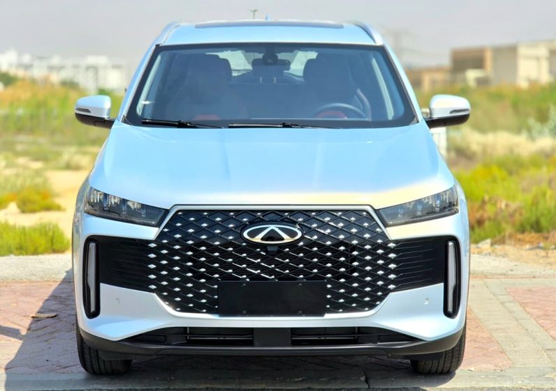 TIGGO 4 PRO – 1.5L – LUXURY SPECS – GCC – 2026 MODEL – SILVER INSIDE BLACK/RED – GCC SPECS