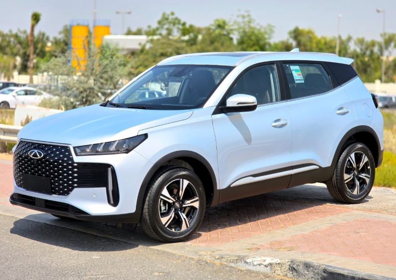 TIGGO 4 PRO – 1.5L – LUXURY SPECS – GCC – 2026 MODEL – SILVER INSIDE BLACK/RED – GCC SPECS