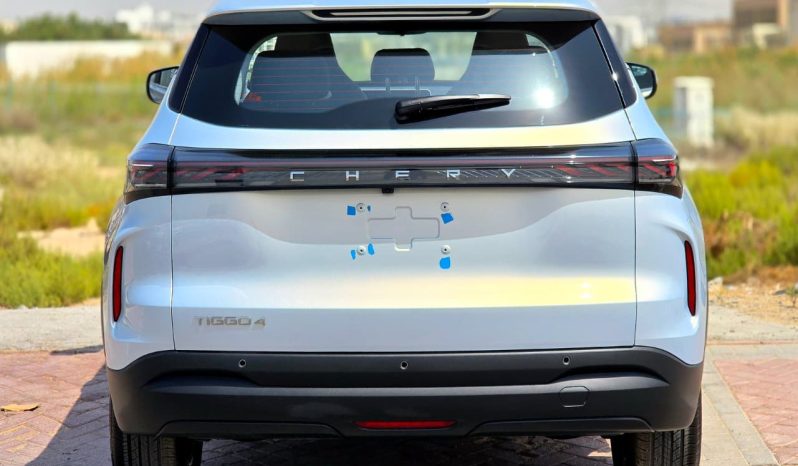 
								TIGGO 4 PRO – 1.5L – LUXURY SPECS – GCC – 2026 MODEL – SILVER INSIDE BLACK/RED – GCC SPECS full									