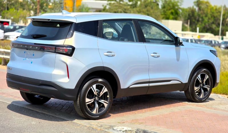 
								TIGGO 4 PRO – 1.5L – LUXURY SPECS – GCC – 2026 MODEL – SILVER INSIDE BLACK/RED – GCC SPECS full									