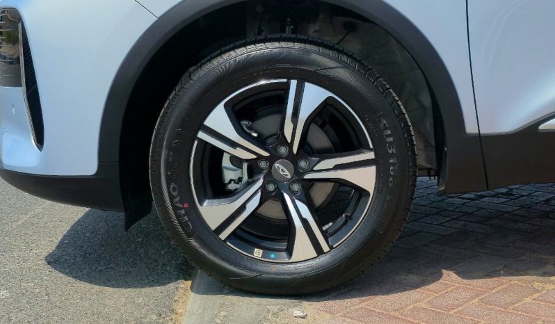 
								TIGGO 4 PRO – 1.5L – LUXURY SPECS – GCC – 2026 MODEL – SILVER INSIDE BLACK/RED – GCC SPECS full									