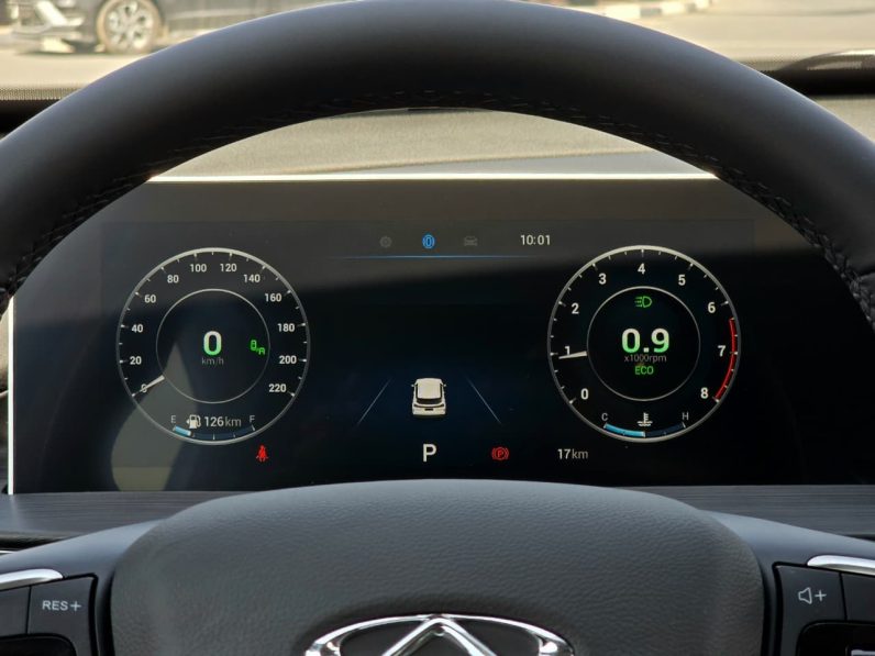 TIGGO 4 PRO – 1.5L – LUXURY SPECS – GCC – 2026 MODEL – GRAY INSIDE BLACK/RED – GCC SPECS