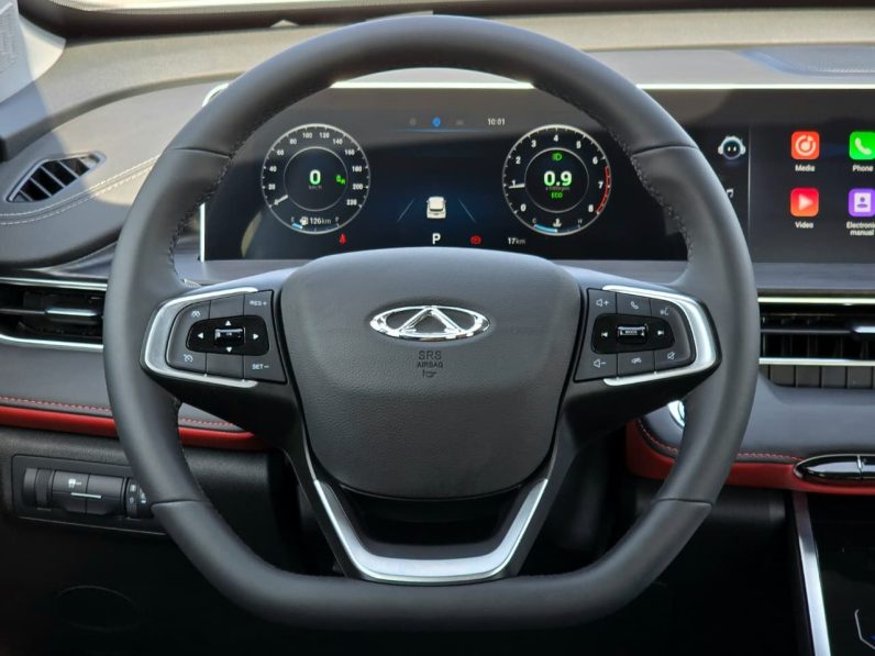 TIGGO 4 PRO – 1.5L – LUXURY SPECS – GCC – 2026 MODEL – GRAY INSIDE BLACK/RED – GCC SPECS