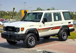 
										TOYOTA LC76 2.8T – Z A/T – FULL OPTIONS – 2025 MODEL – WHITE INSIDE TAN – GCC SPECS full									