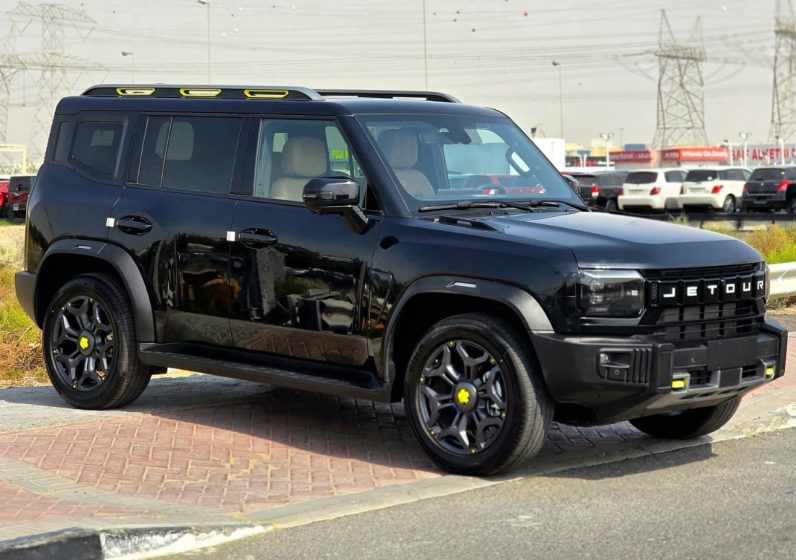 JETOUR T2 PETROL – 2.0L TURBO – 7 GEARS – TRAVEL+  2025 – BLACK INSIDE BEIGE – CHINA